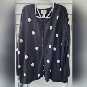 Quacker Factory Black and White Knit Top